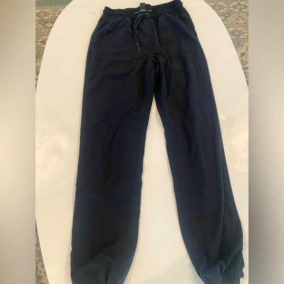 Athleta Girl Lined High Jump Jogger - Picture 1 of 4